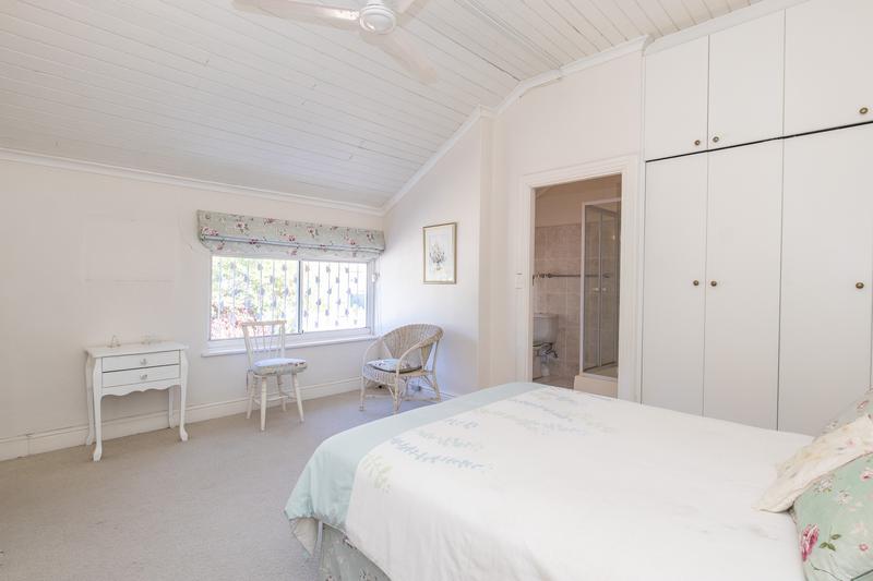 3 Bedroom Property for Sale in Constantia Western Cape